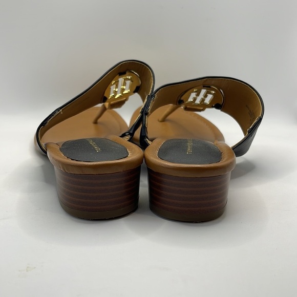 Tommy Hilfiger Women’s Black Thong Sandals Size 8.5 - Gold Logo Accent - Picture 4 of 8